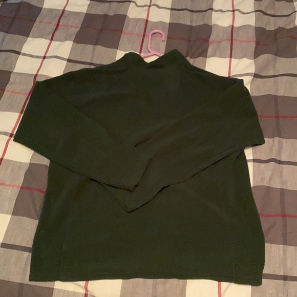 L.L. Bean Men’s 1/4 Fleece - Picture 2 of 3